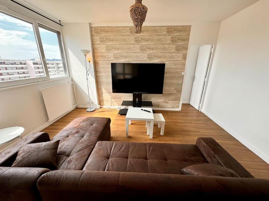Grand Appartement 3 Chambres Balcon - Partdieu Lyon Exterior foto
